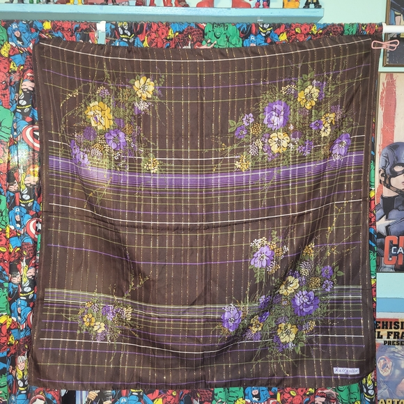 Beautiful large Raffaello Roma Scarf Scarve - Picture 1 of 8